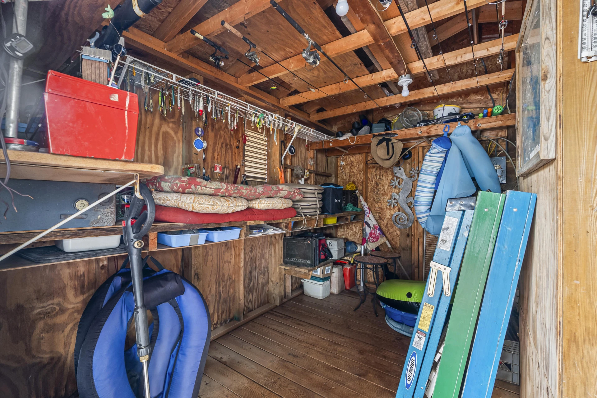 1392 Hermitage CIR - Photo 48