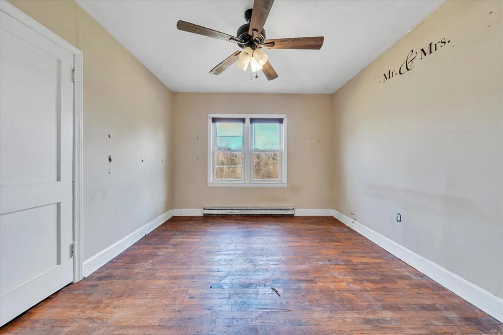 2744 Pecks RD - Photo 11