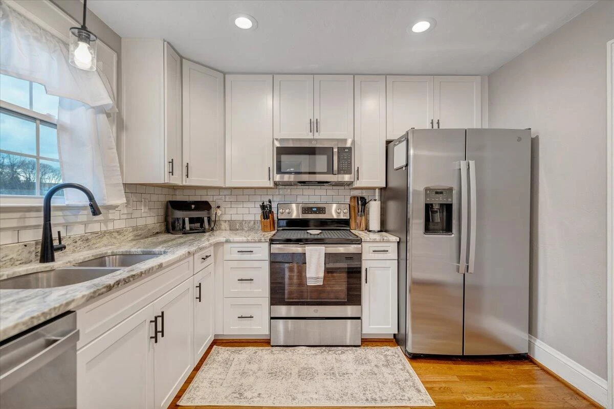 264 Bonavista RD - Photo 10