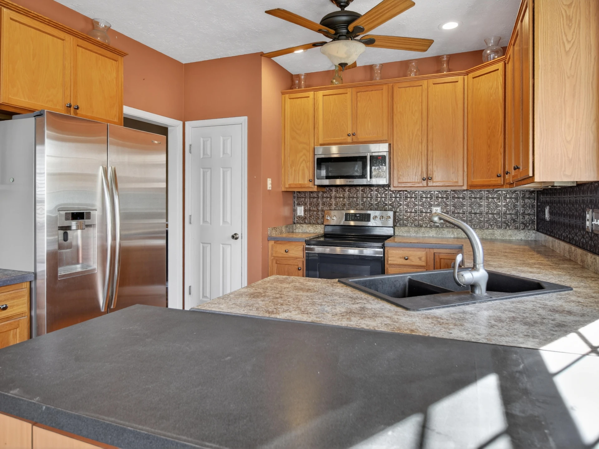 1715 Morewood RD - Photo 10