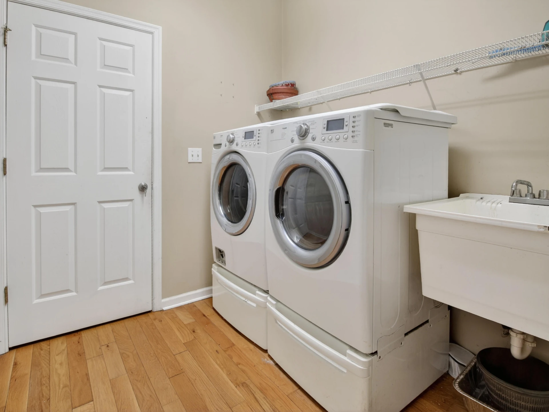 1715 Morewood RD - Photo 21