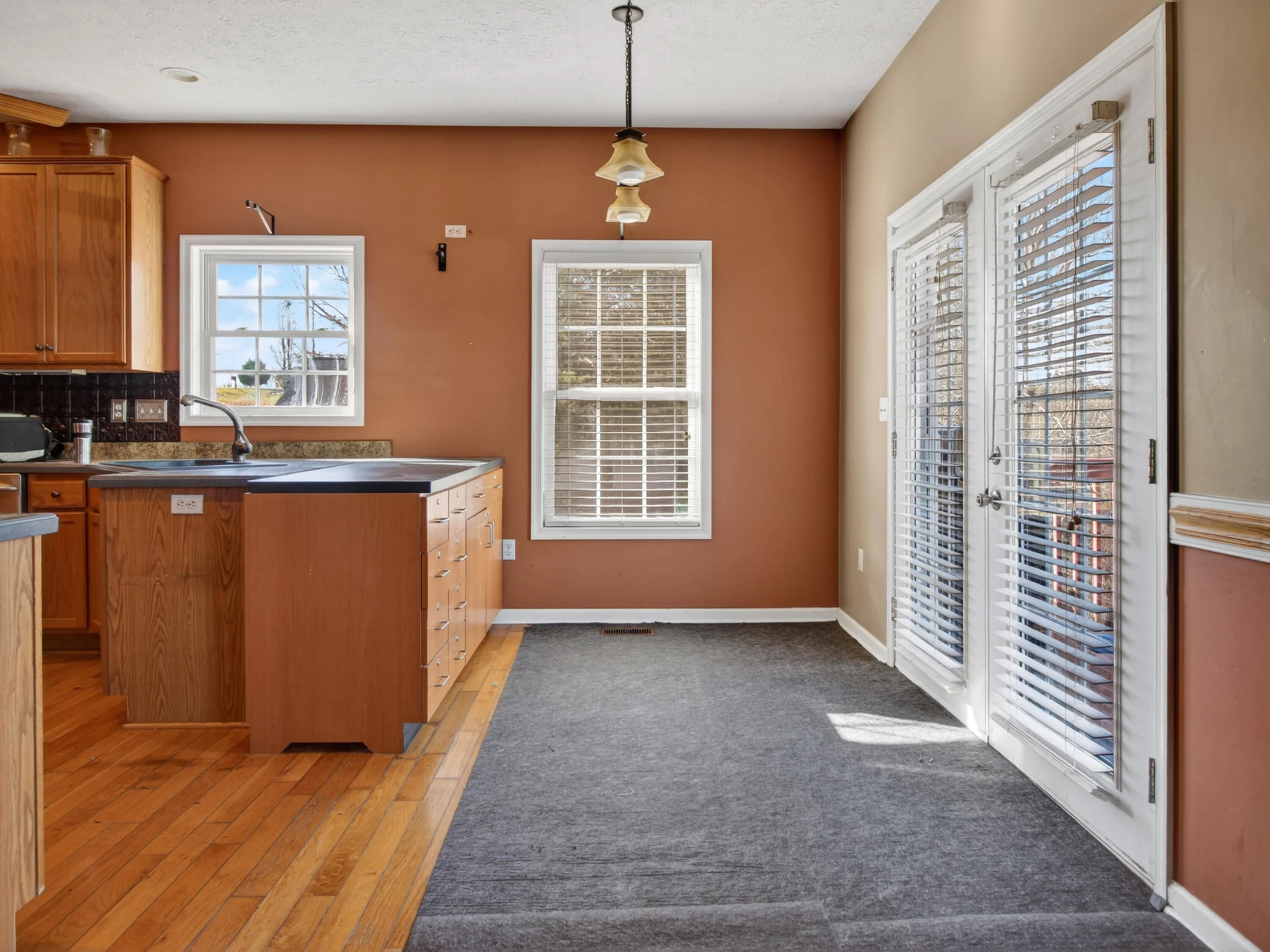 1715 Morewood RD - Photo 7
