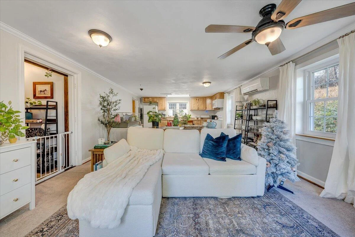 7346 Old Mill RD - Photo 8