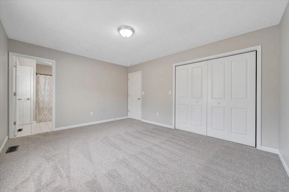 44 Strawberry Banks DR - Photo 33