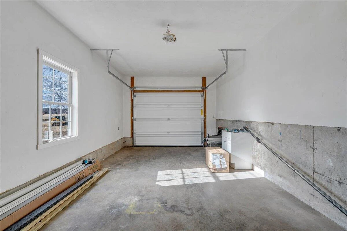 44 Strawberry Banks DR - Photo 36