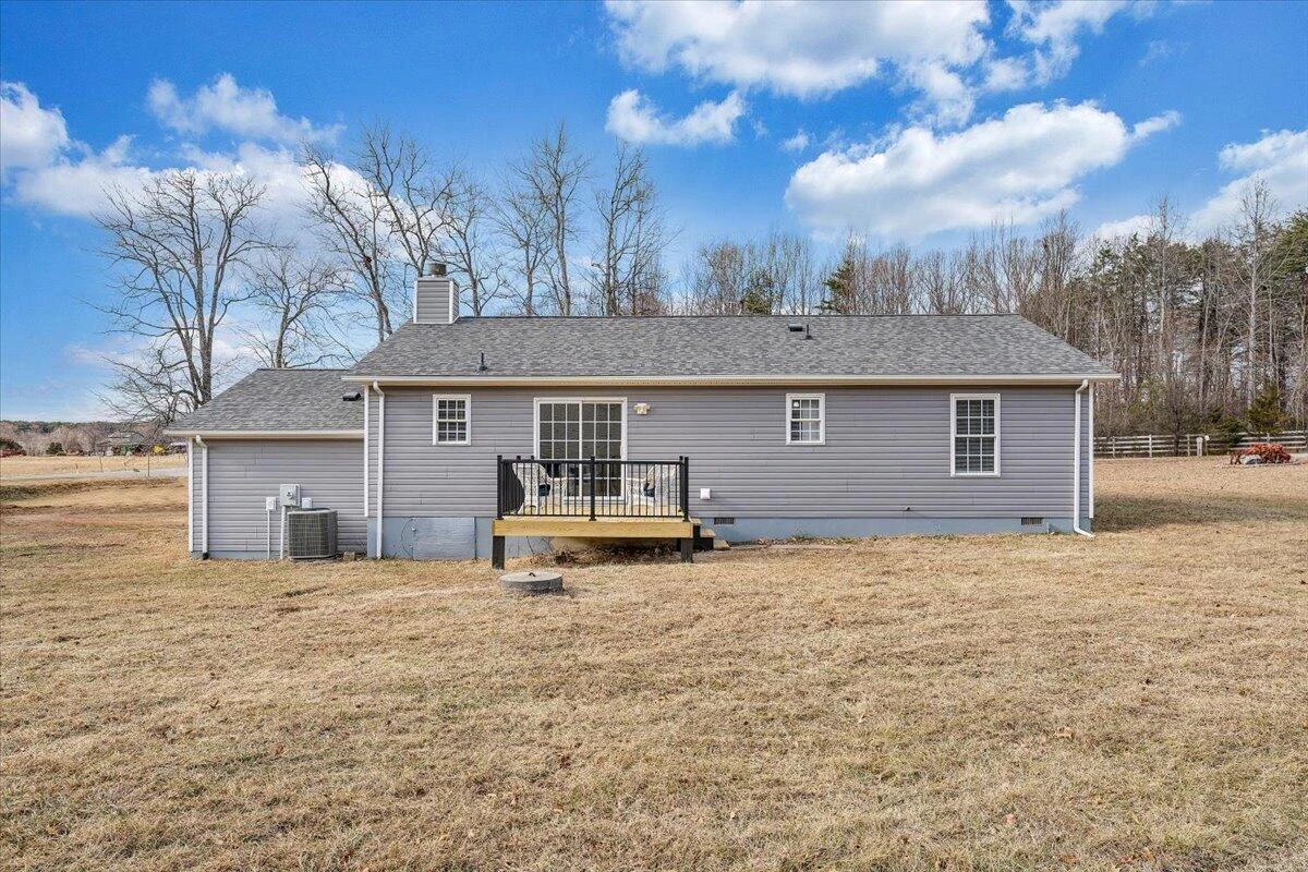 44 Strawberry Banks DR - Photo 42