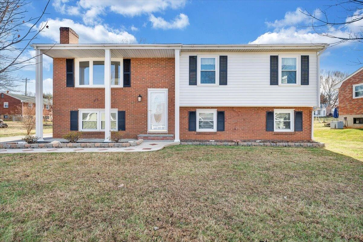 753 Plantation CIR