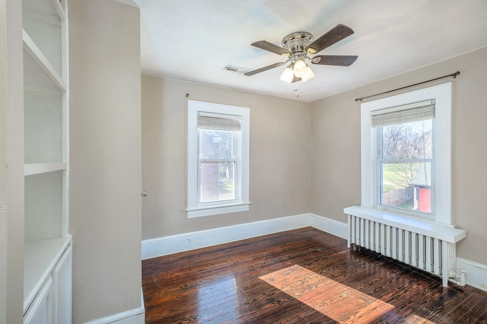 244 Huntington BLVD NE - Photo 33