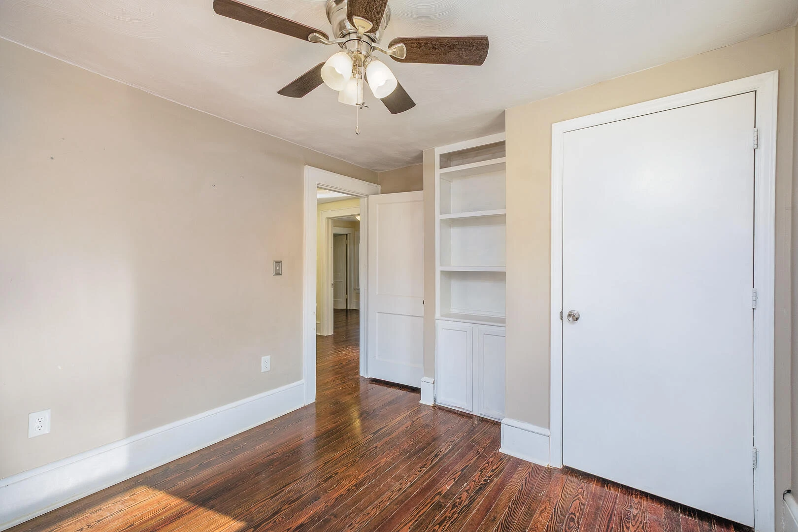 244 Huntington BLVD NE - Photo 34