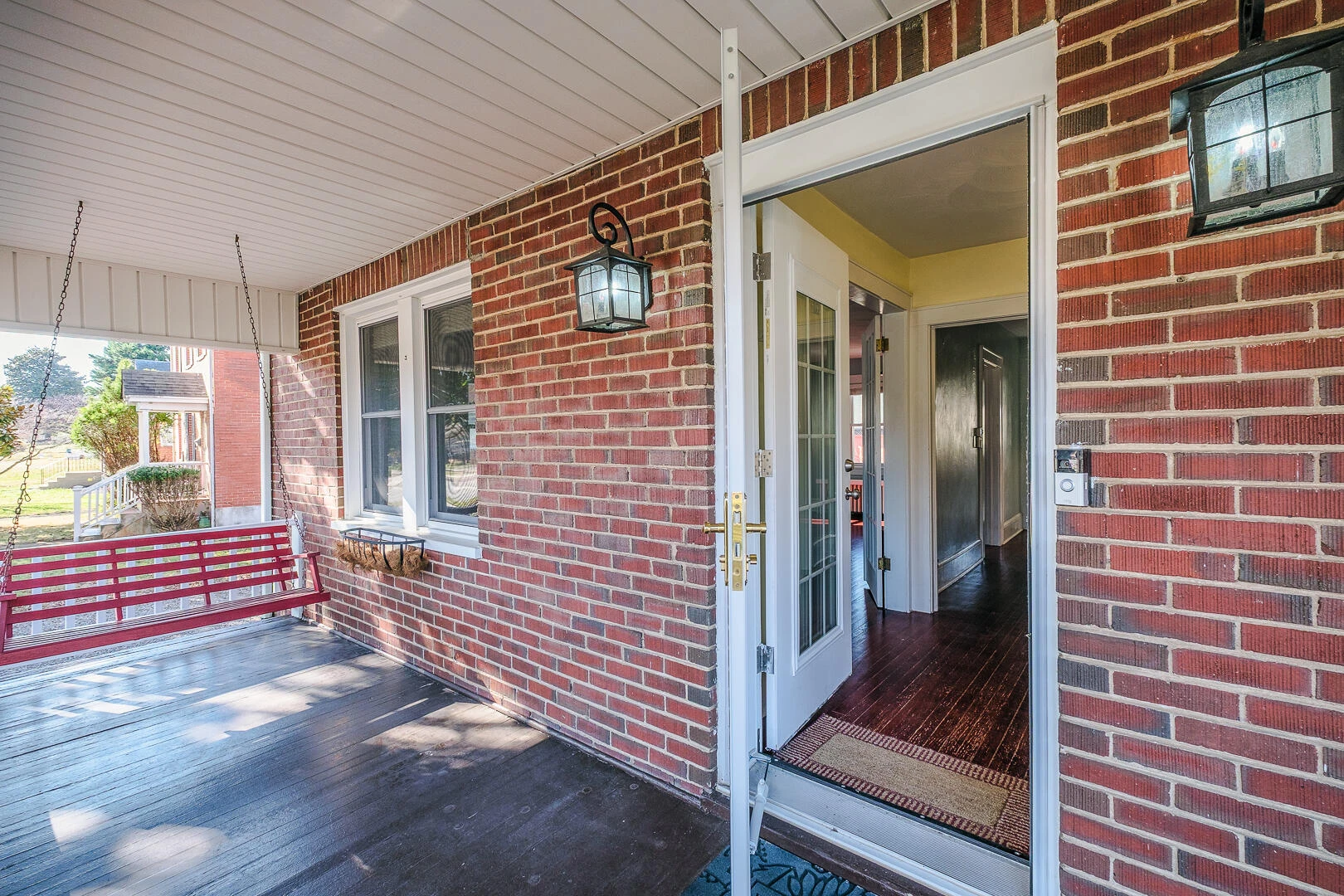 244 Huntington BLVD NE - Photo 12