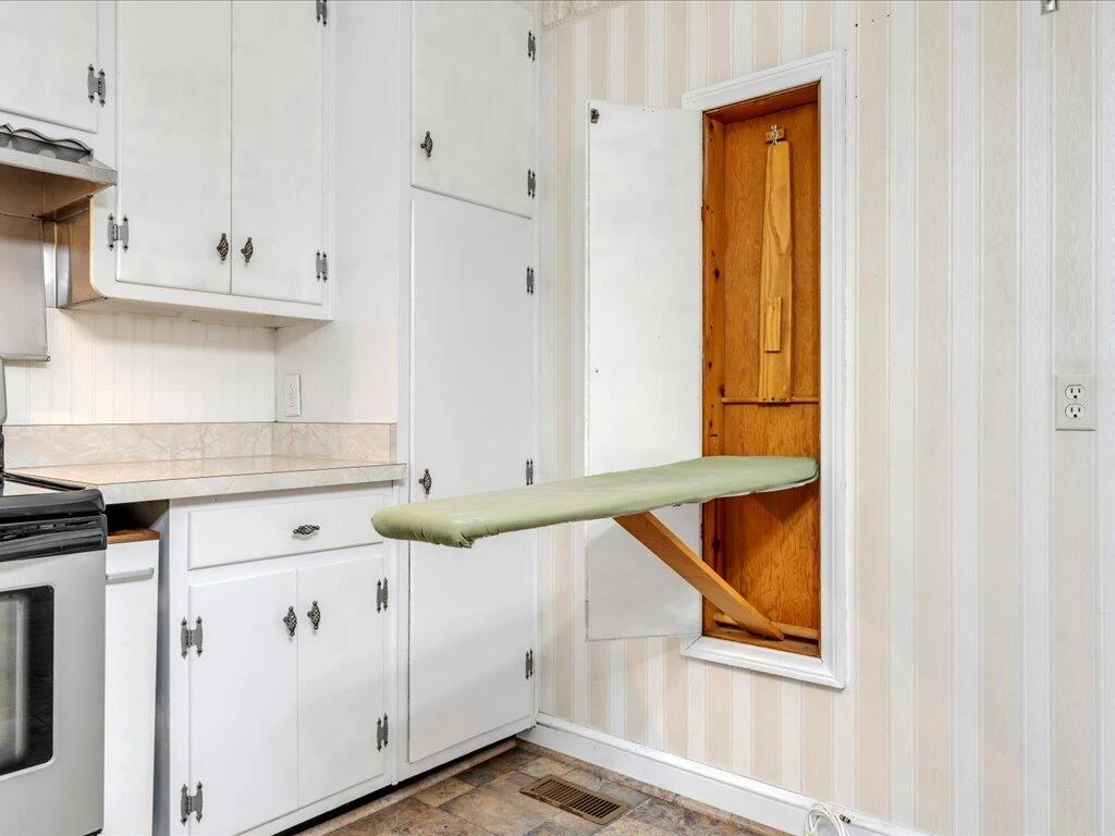 5067 Kings Mountain RD - Photo 10