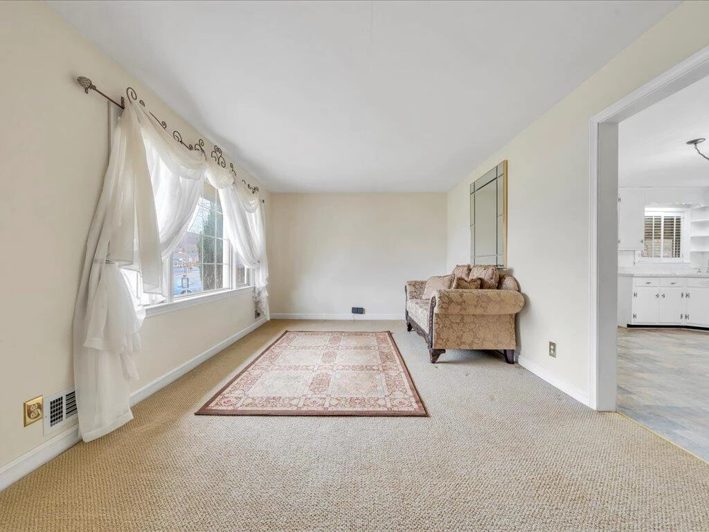 5067 Kings Mountain RD - Photo 3