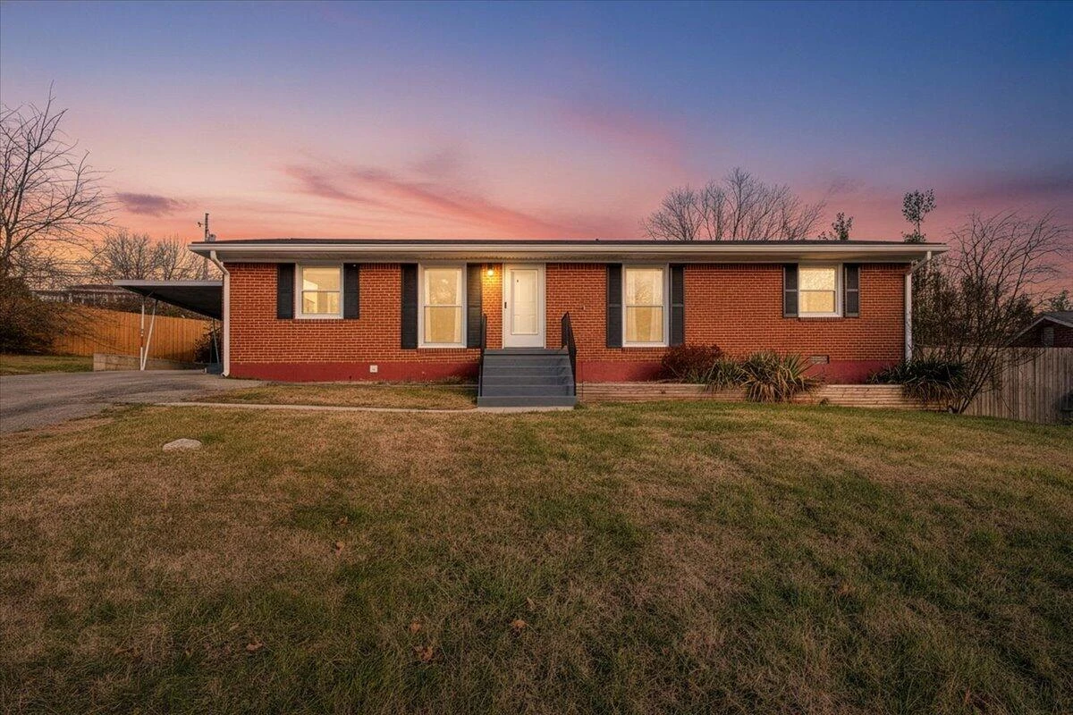 163 Tampa DR