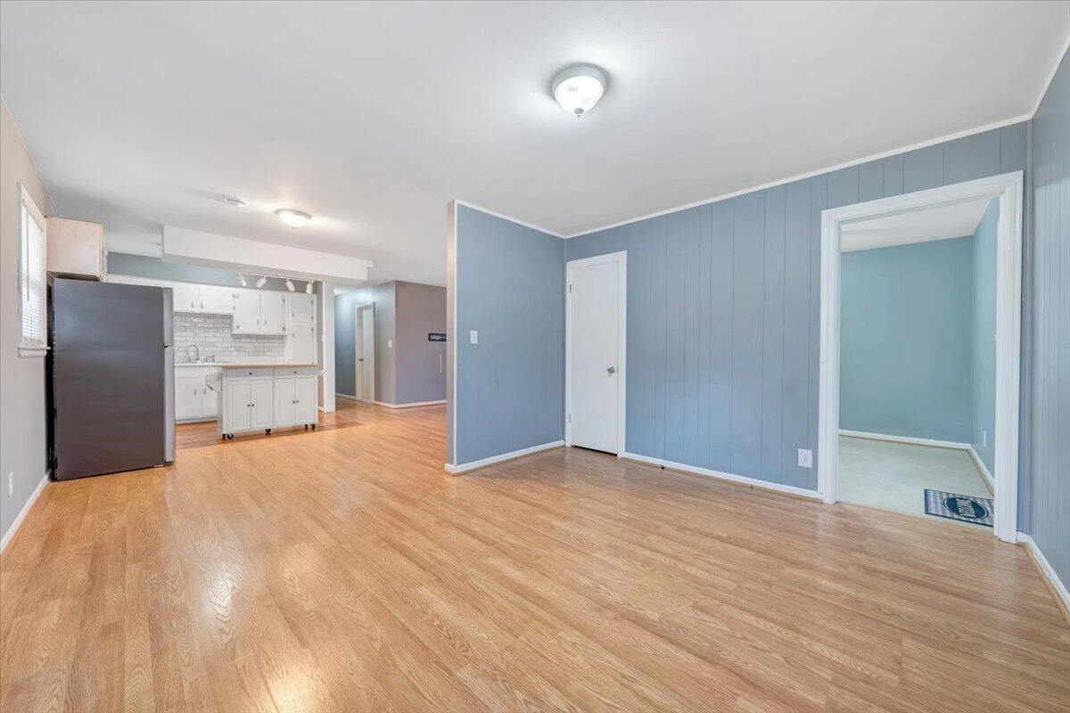 163 Tampa DR - Photo 13