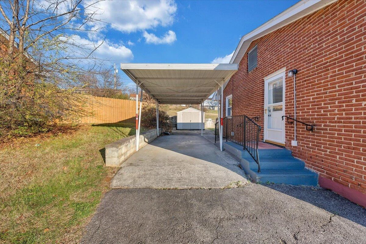 163 Tampa DR - Photo 27