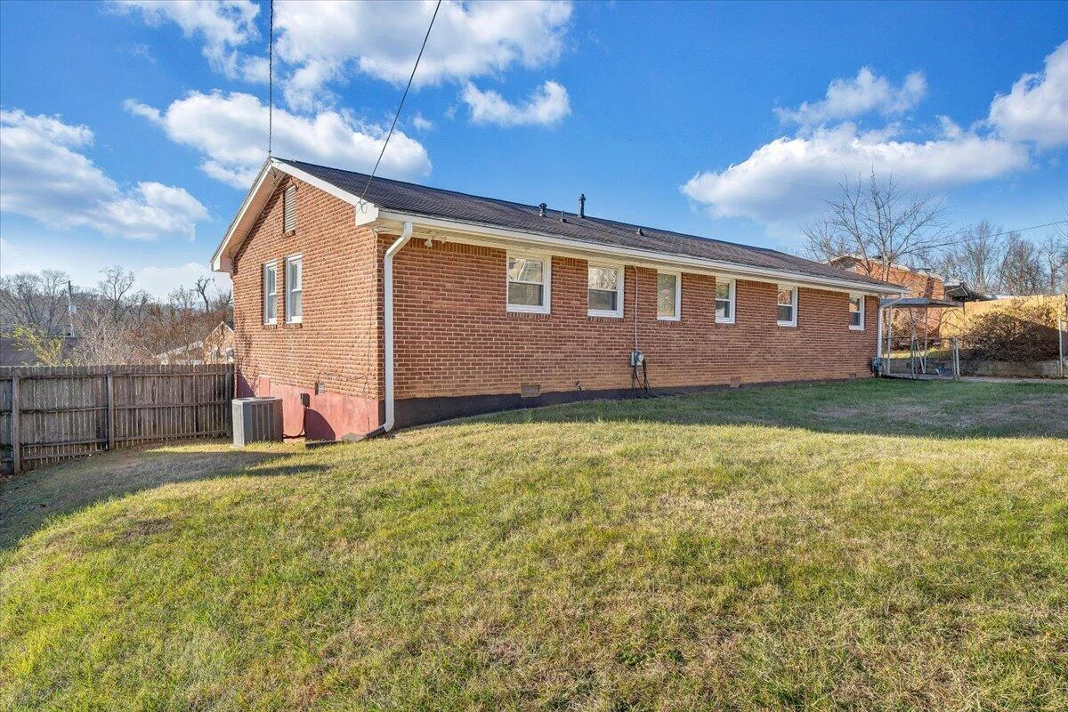 163 Tampa DR - Photo 29
