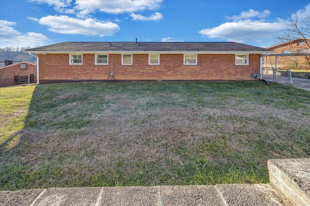 163 Tampa DR - Photo 31