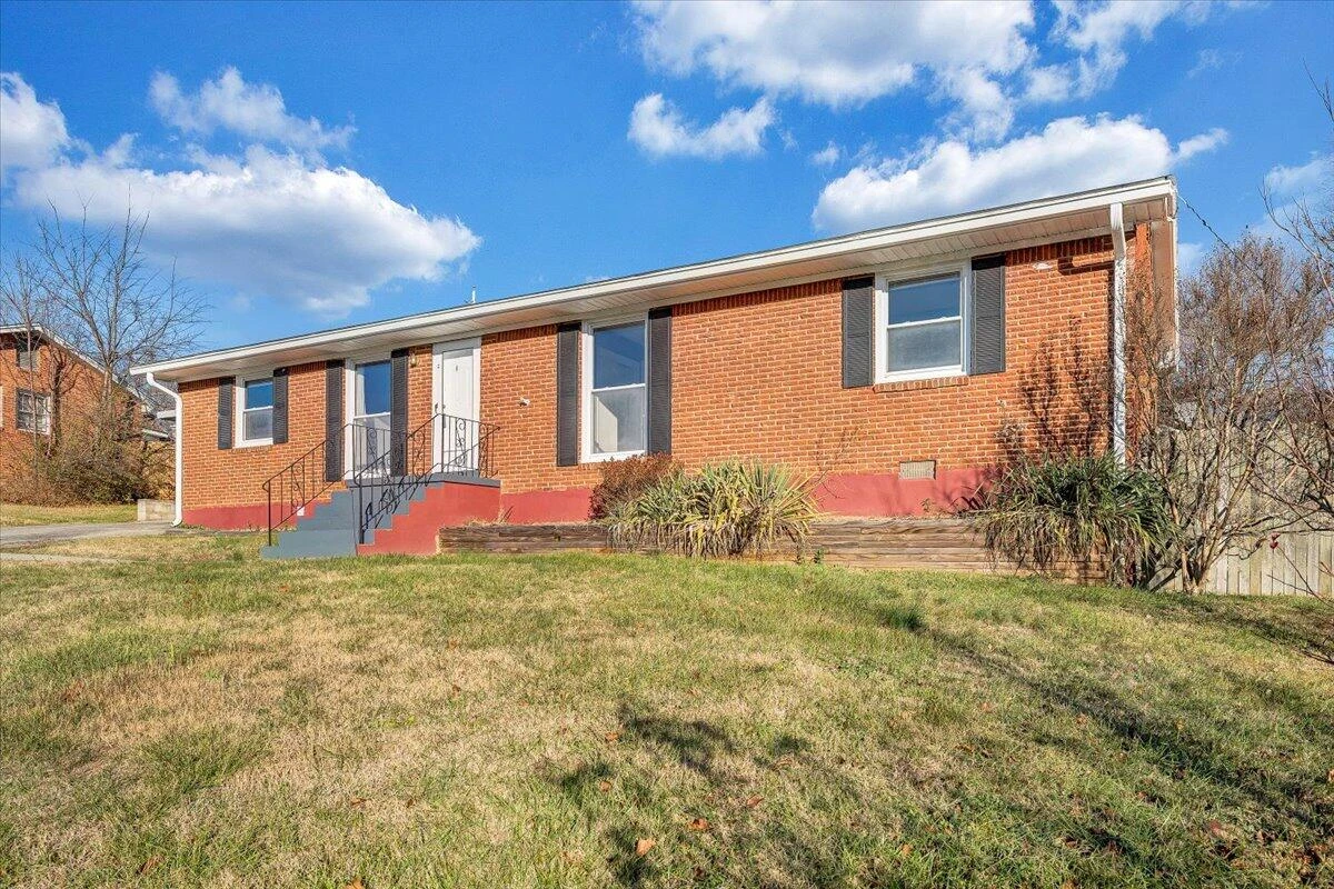 163 Tampa DR - Photo 34