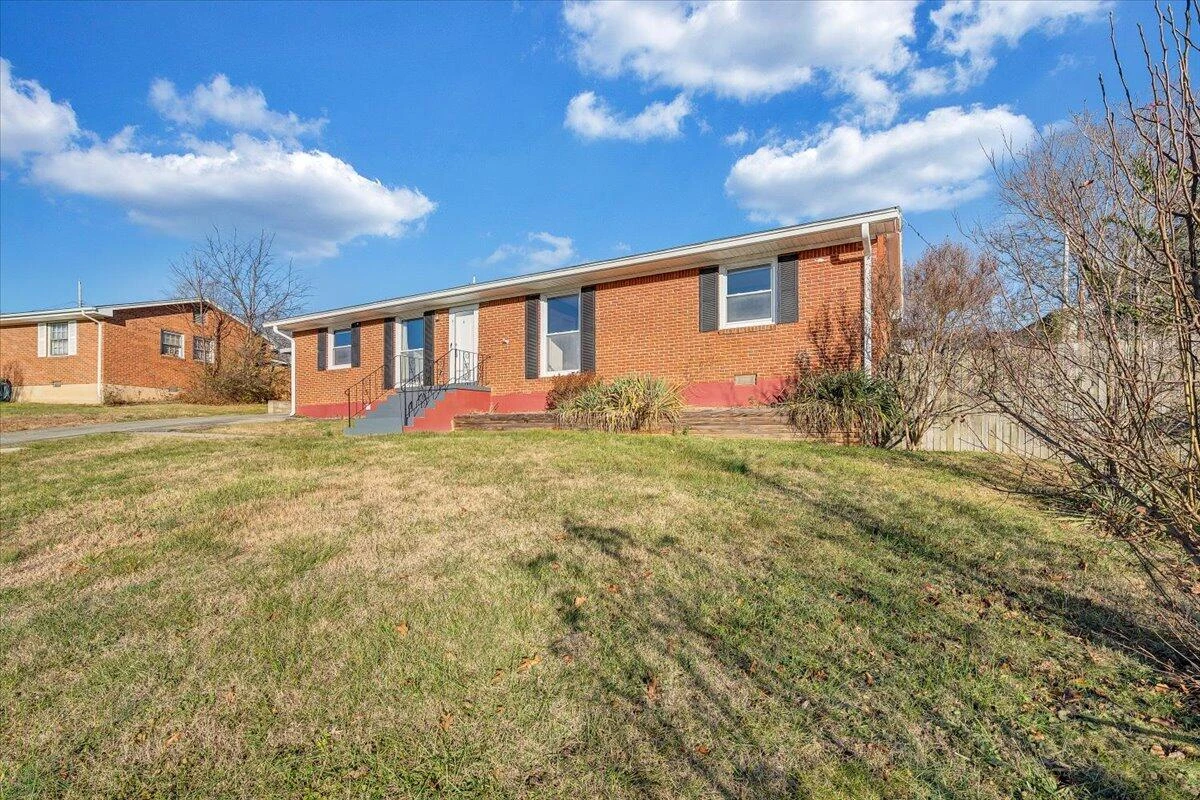 163 Tampa DR - Photo 35