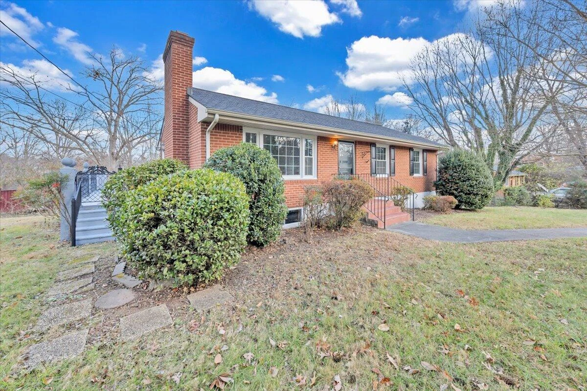 3406 Poplar DR - Photo 53