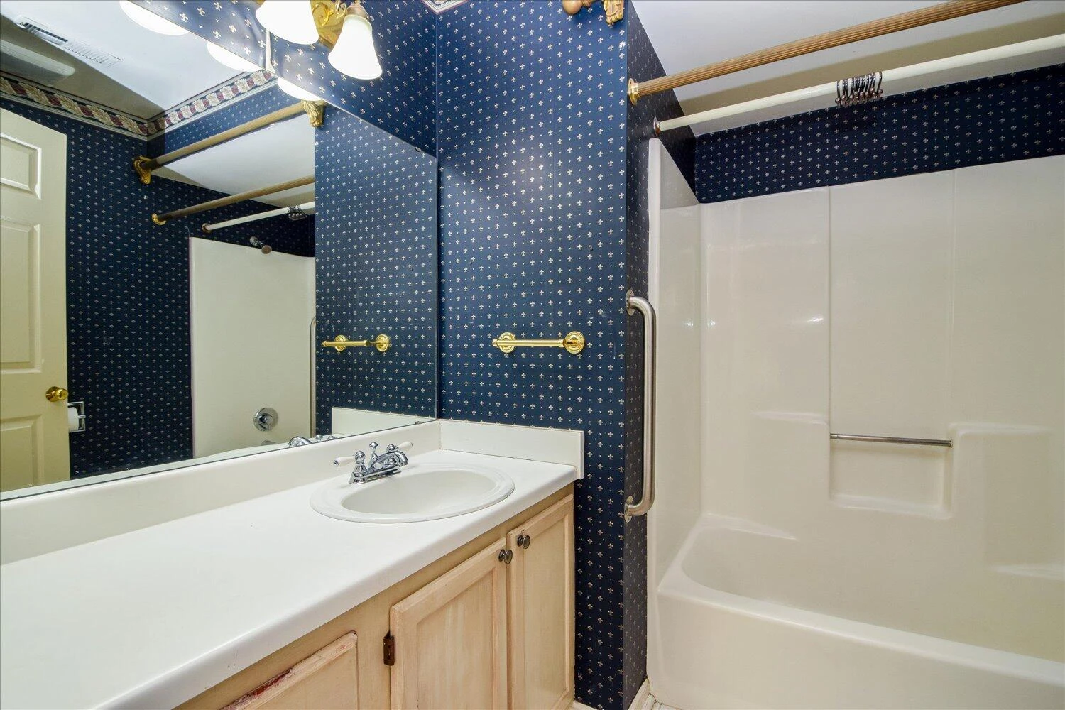 3750 Kenwick TRL - Photo 13