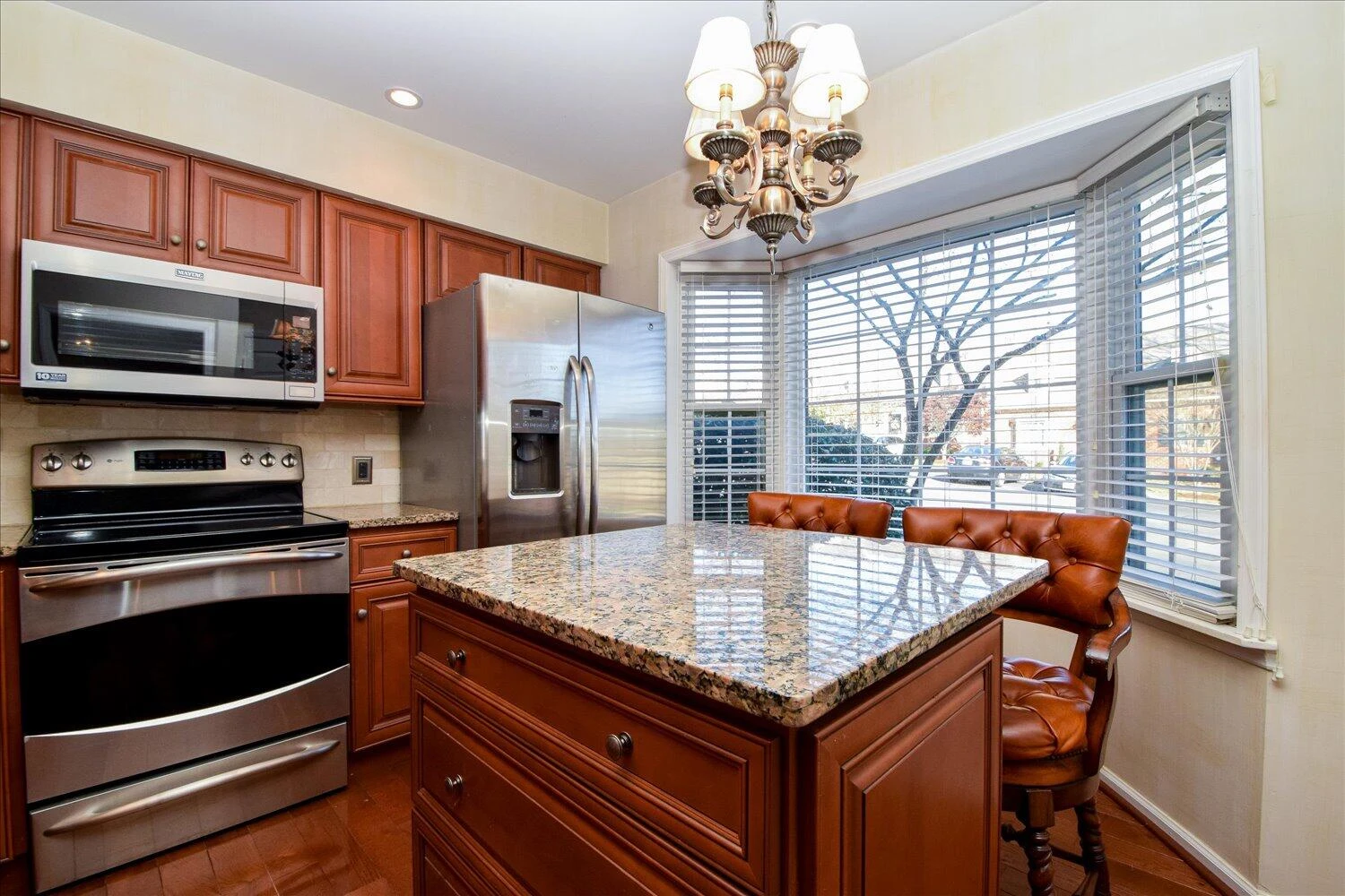 3750 Kenwick TRL - Photo 8