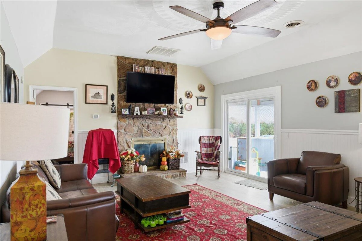 1618 Quaker Church RD - Photo 18