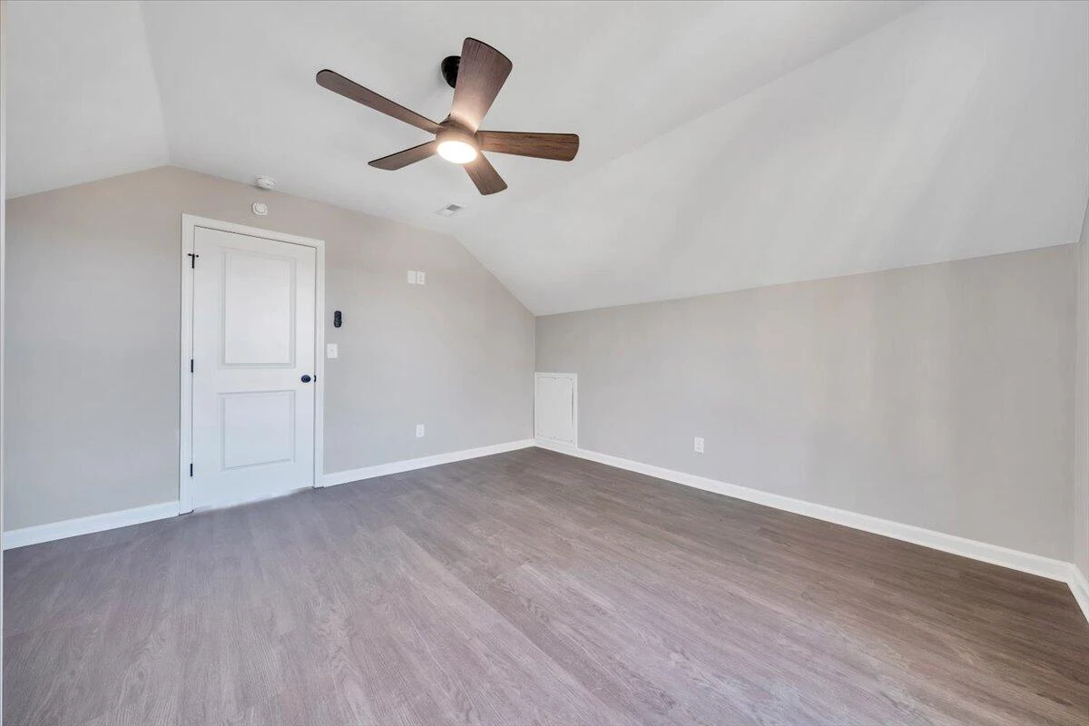 1225 15th ST SE - Photo 27