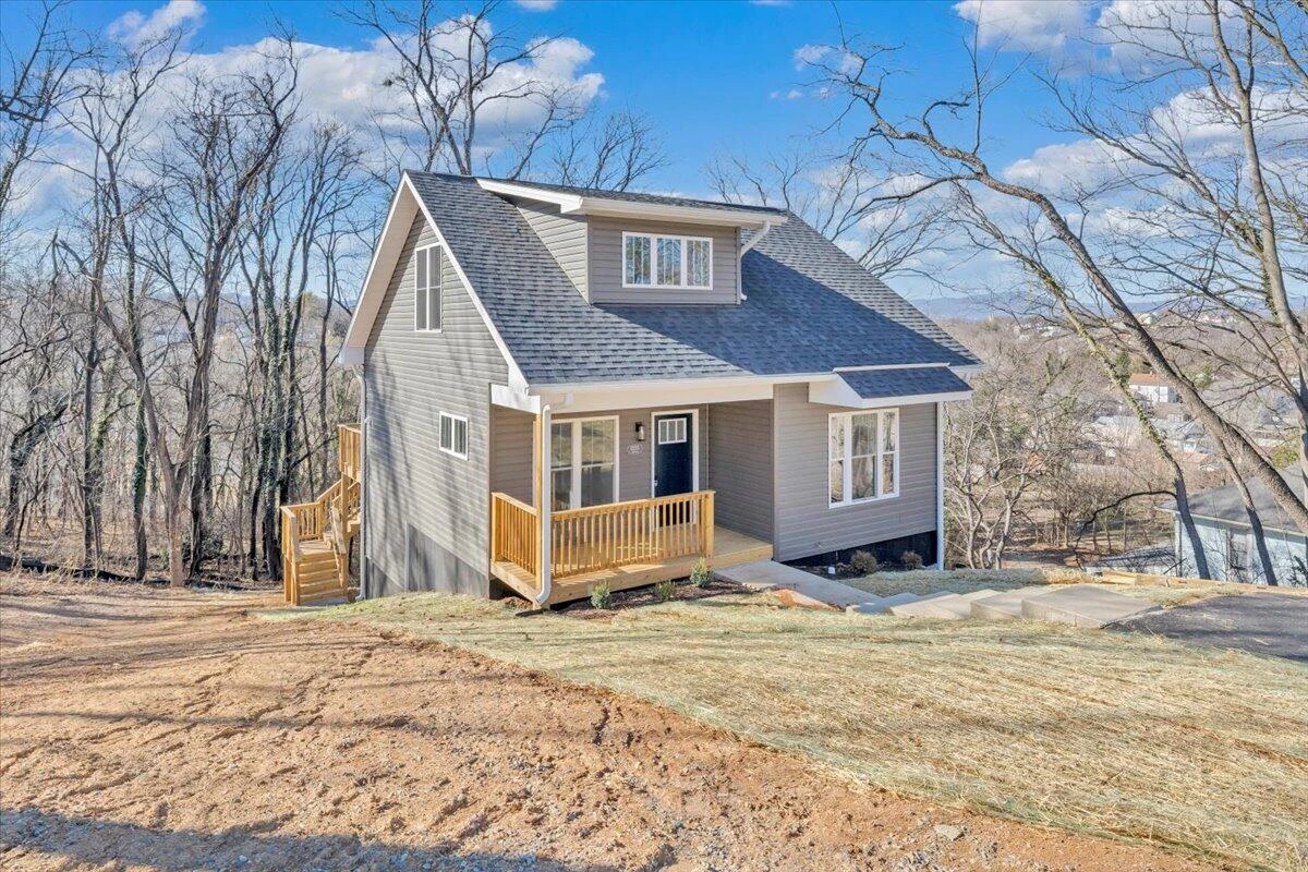 1225 15th ST SE - Photo 33