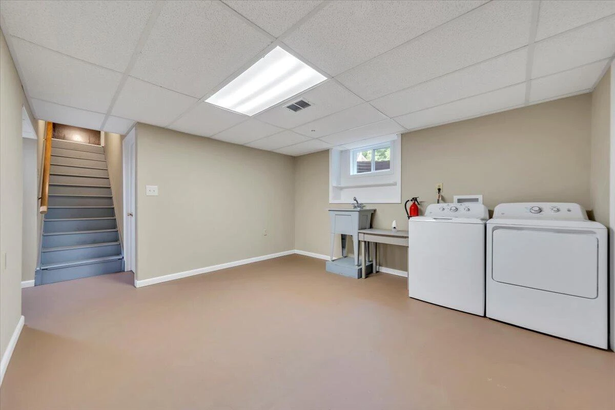 1108 E Dolly Ann DR - Photo 31