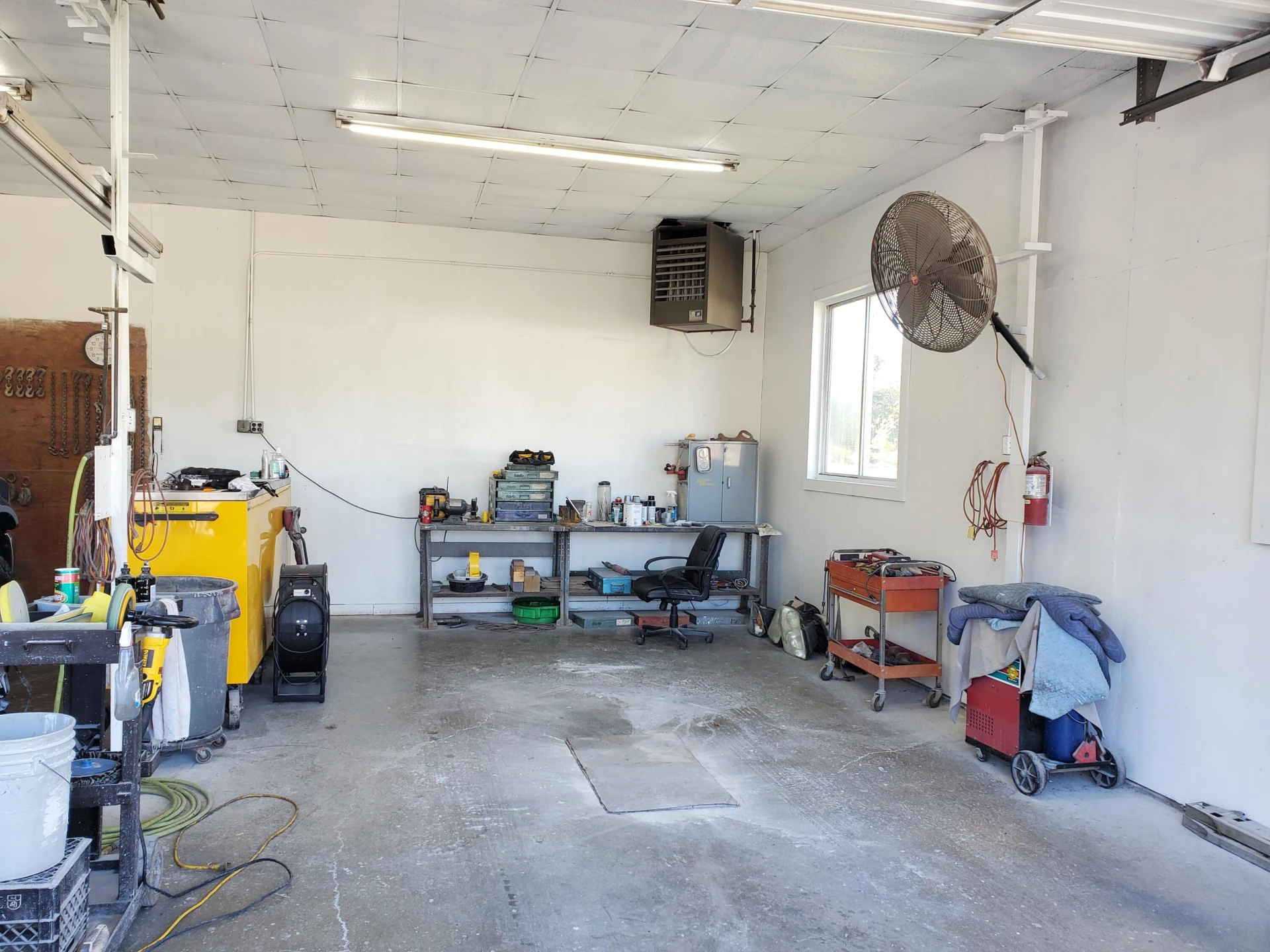 2050 E Main ST - Photo 11