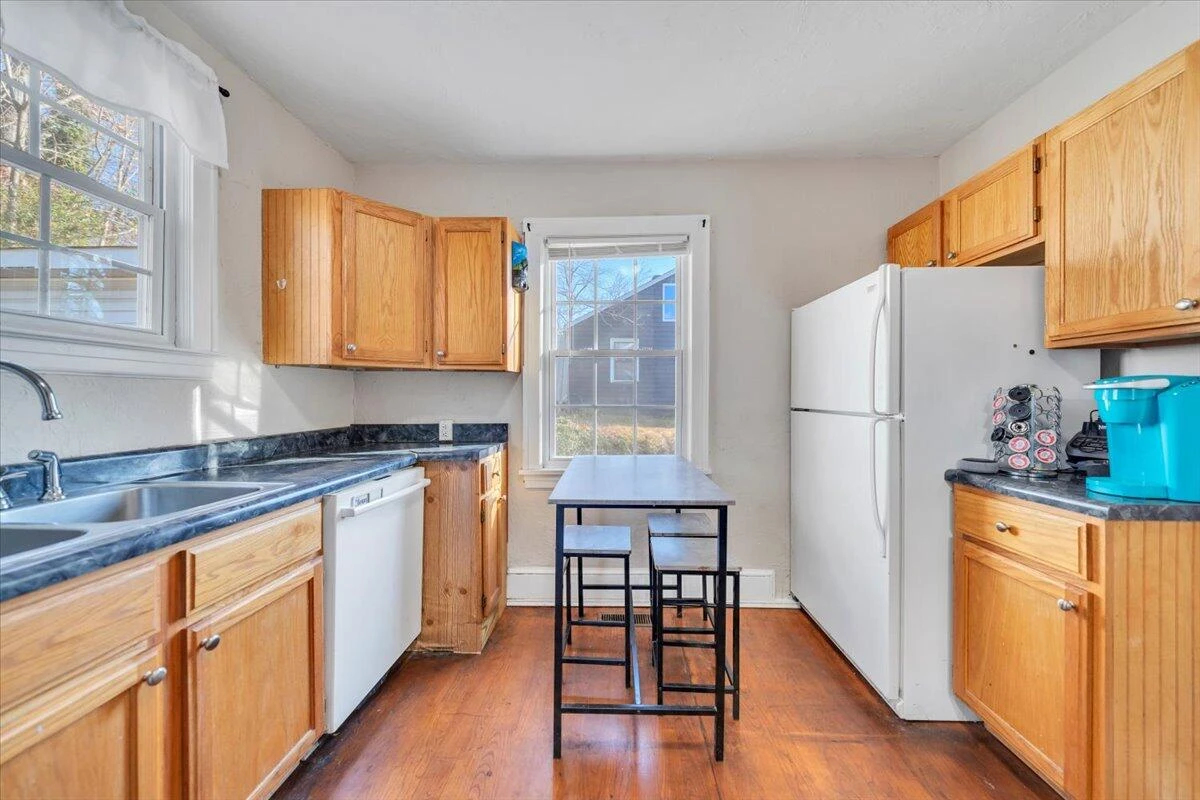 4615 Renfro BLVD NW - Photo 10