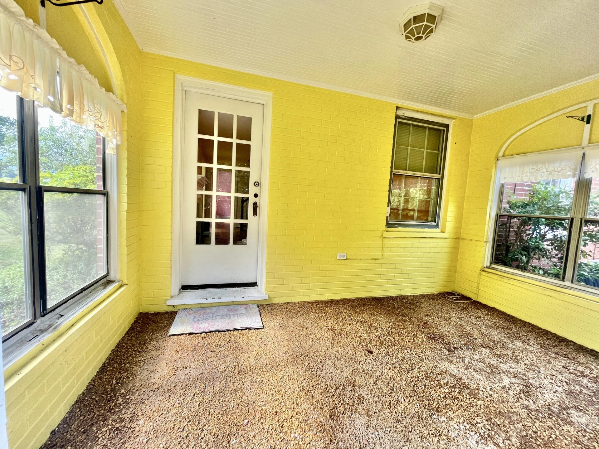 826 Red LN - Photo 14