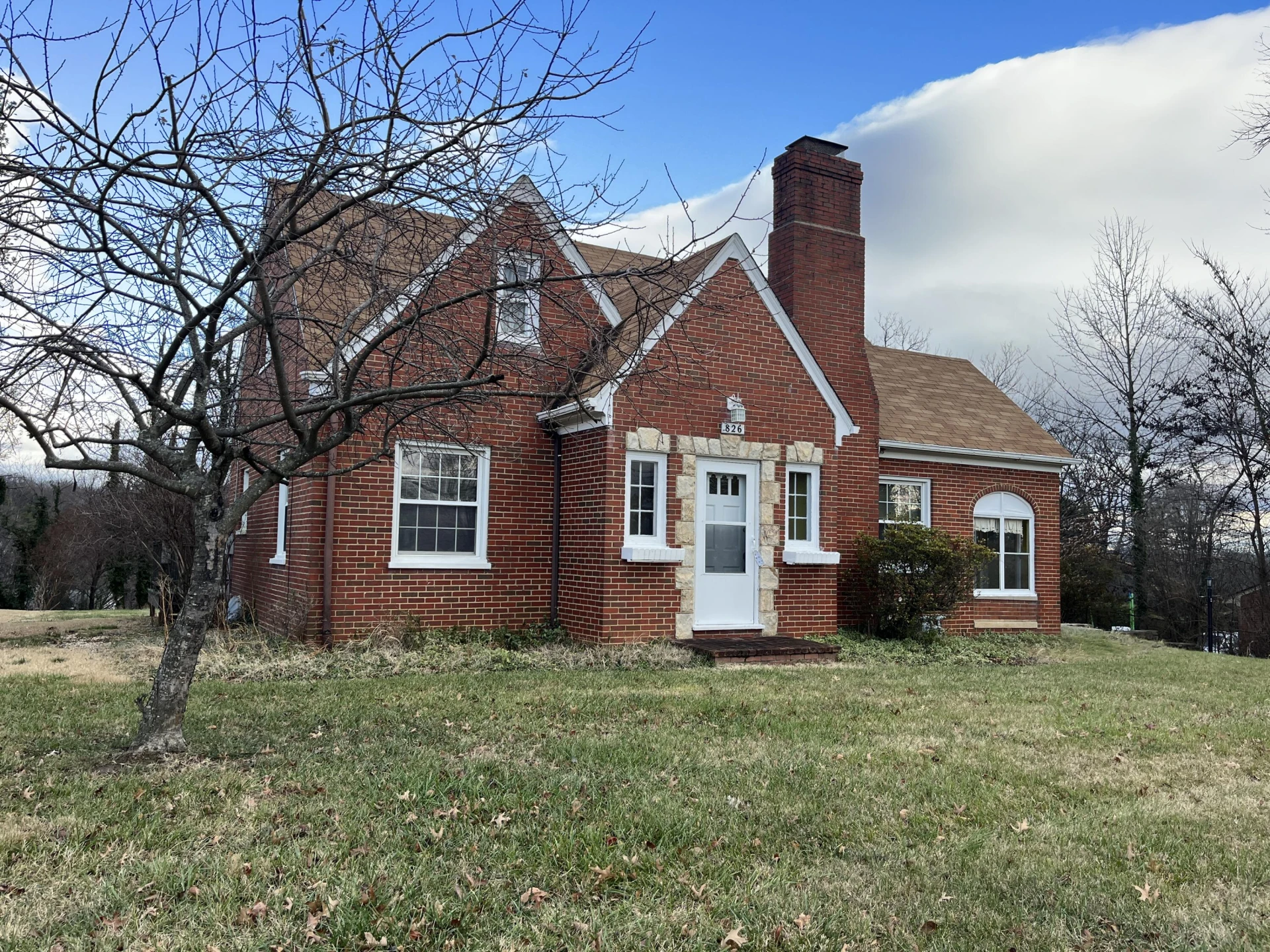 826 Red LN - Photo 5