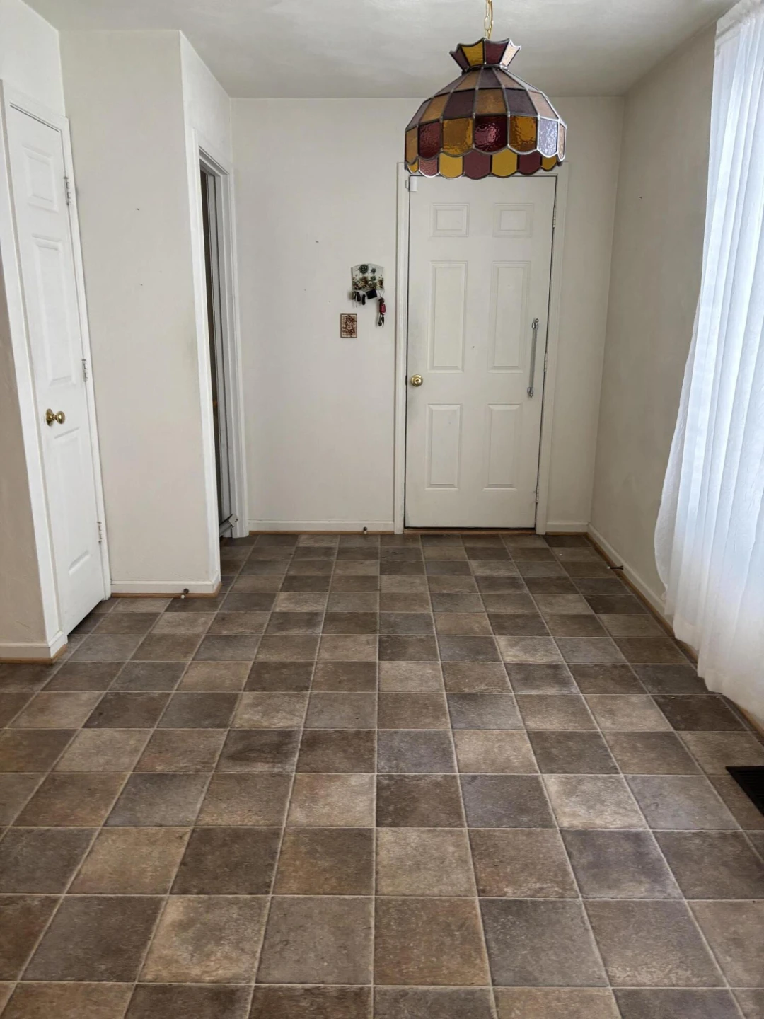 506 Gavin CIR - Photo 7