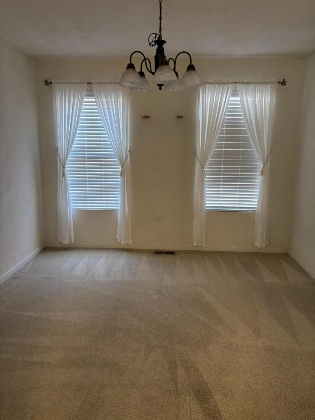 506 Gavin CIR - Photo 8
