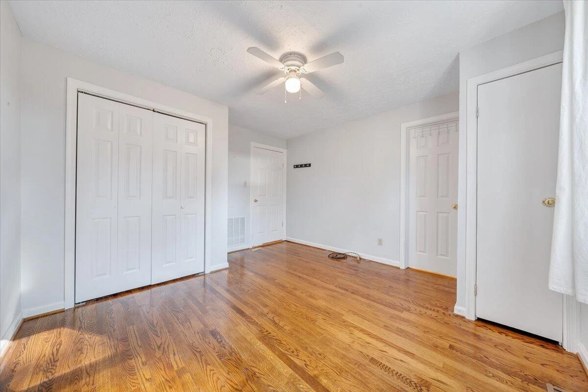 1778 Powell LN - Photo 14