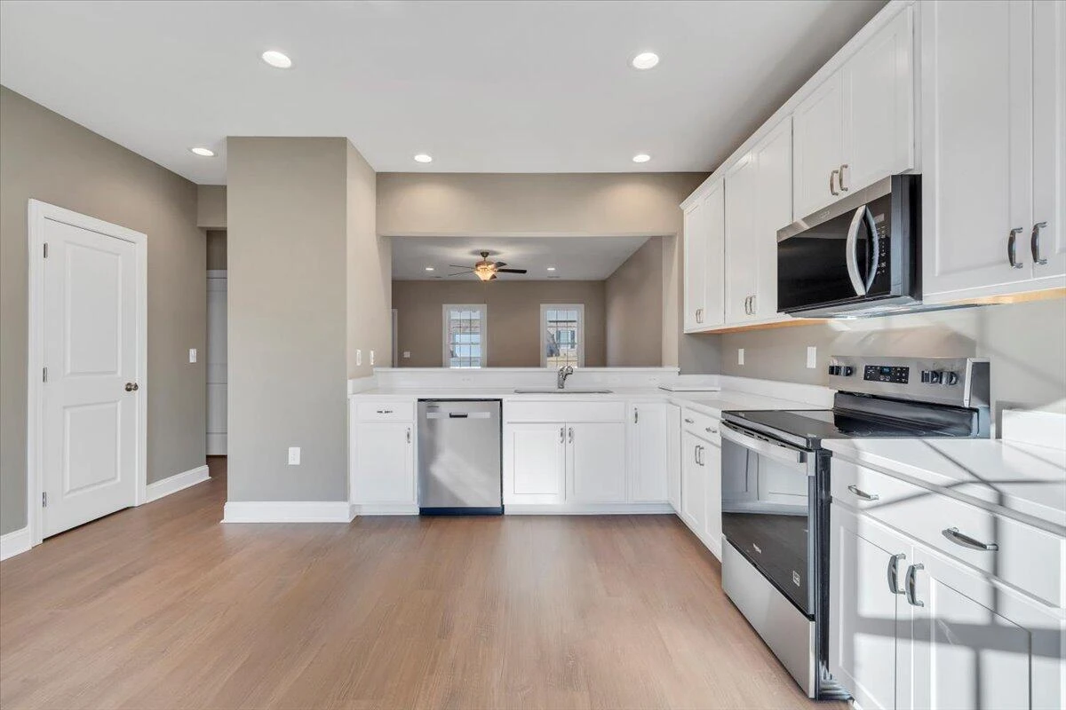 5615 Huntridge RD - Photo 8