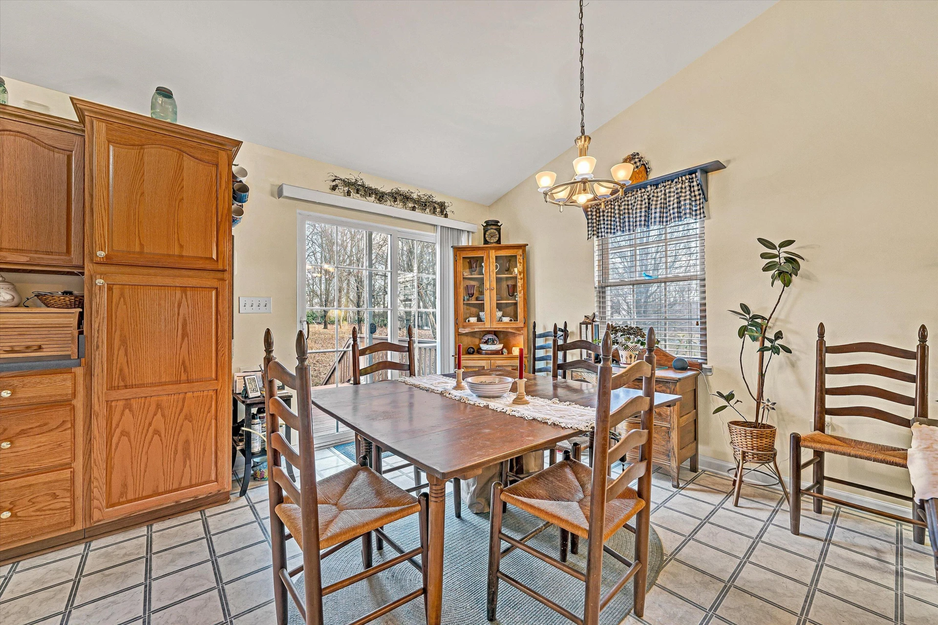 1072 Old Dominion CT - Photo 19