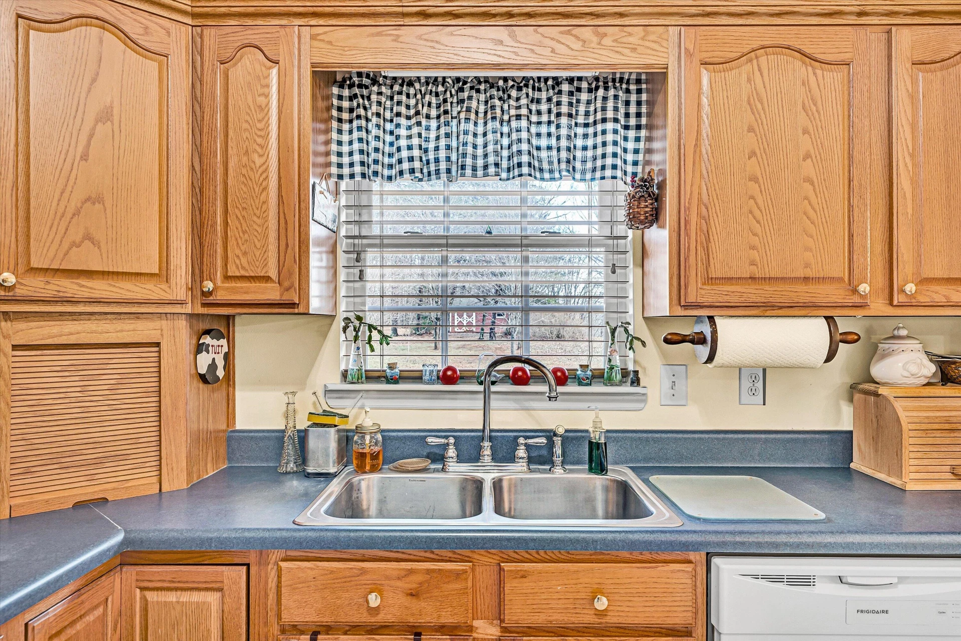 1072 Old Dominion CT - Photo 24