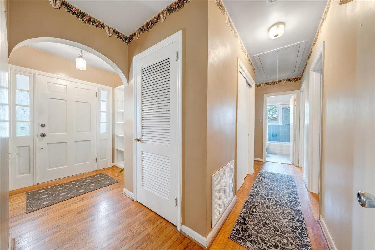 347 Beechwood DR - Photo 18