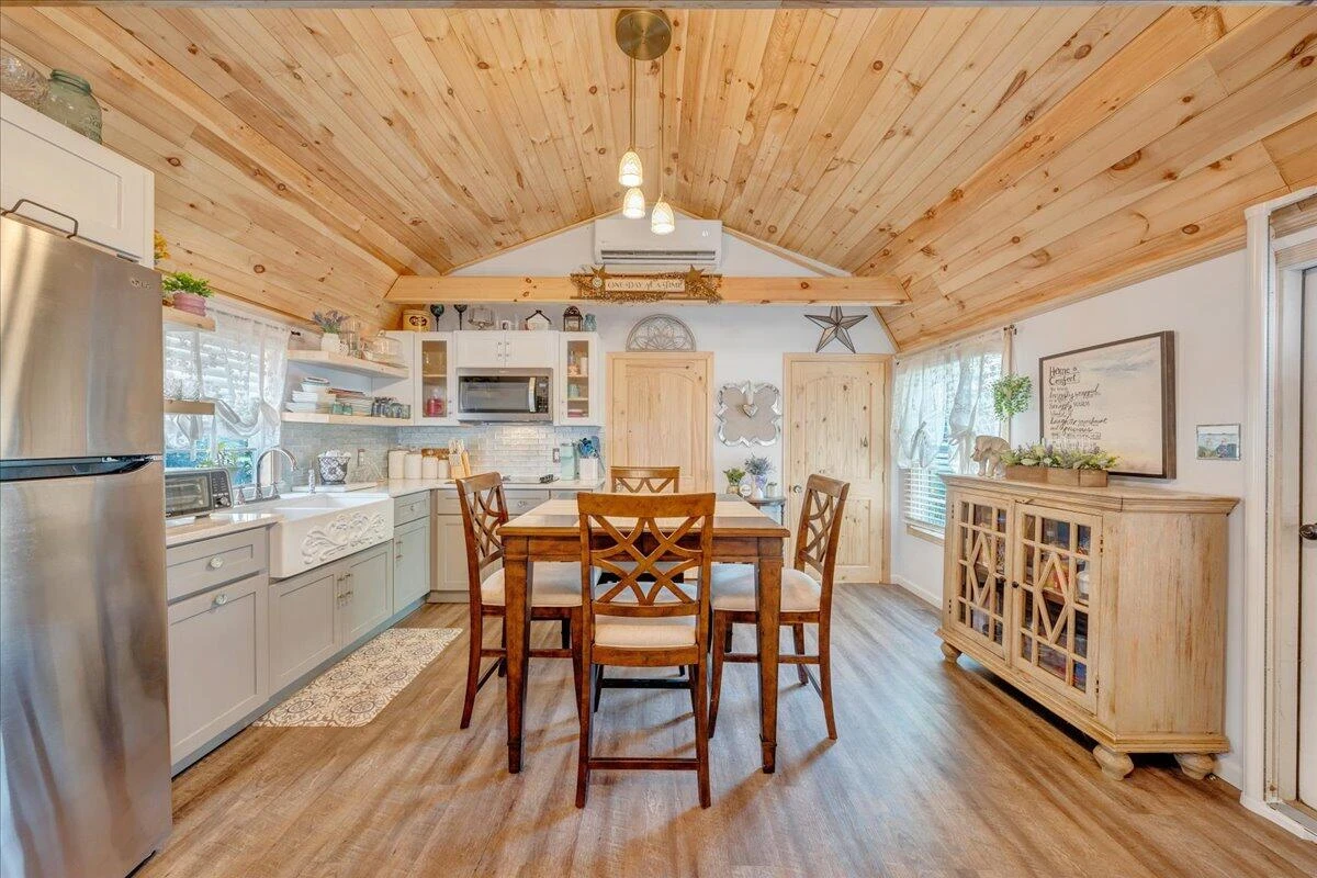 347 Beechwood DR - Photo 38