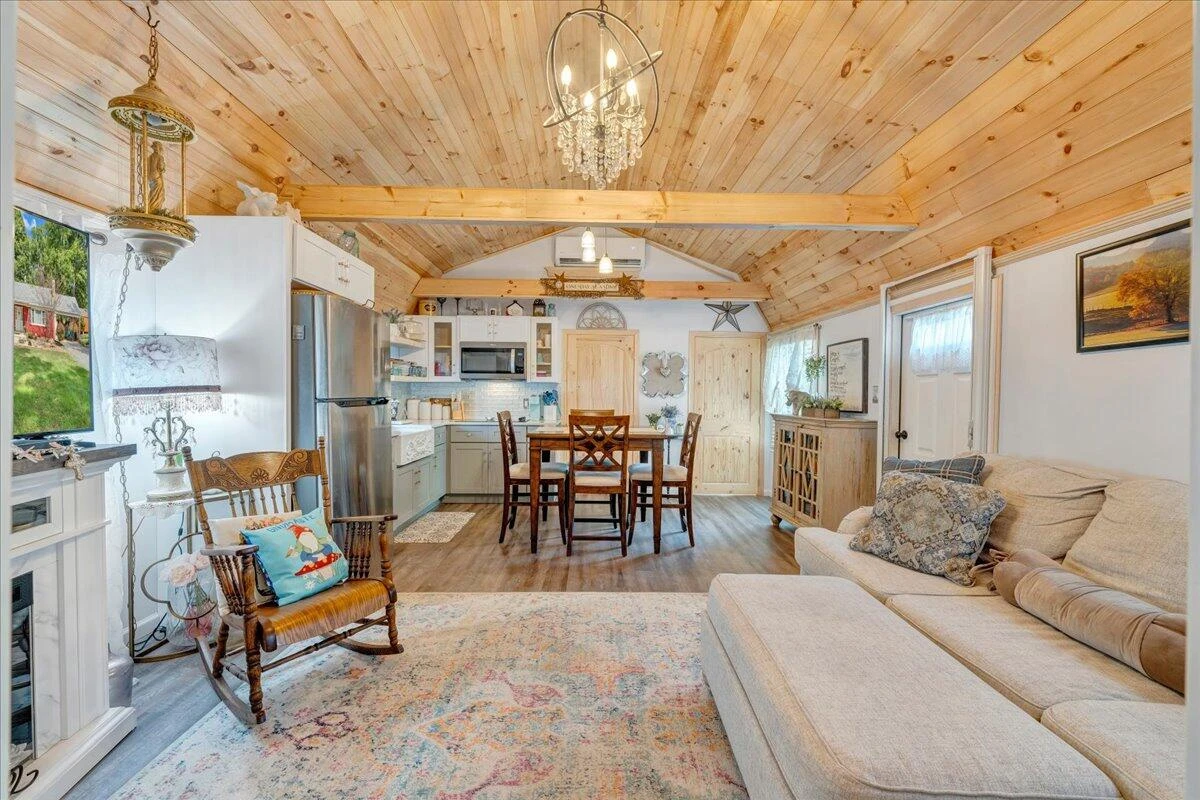 347 Beechwood DR - Photo 44