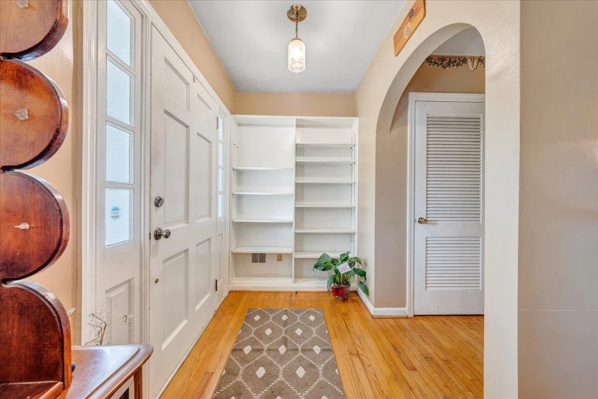 347 Beechwood DR - Photo 6