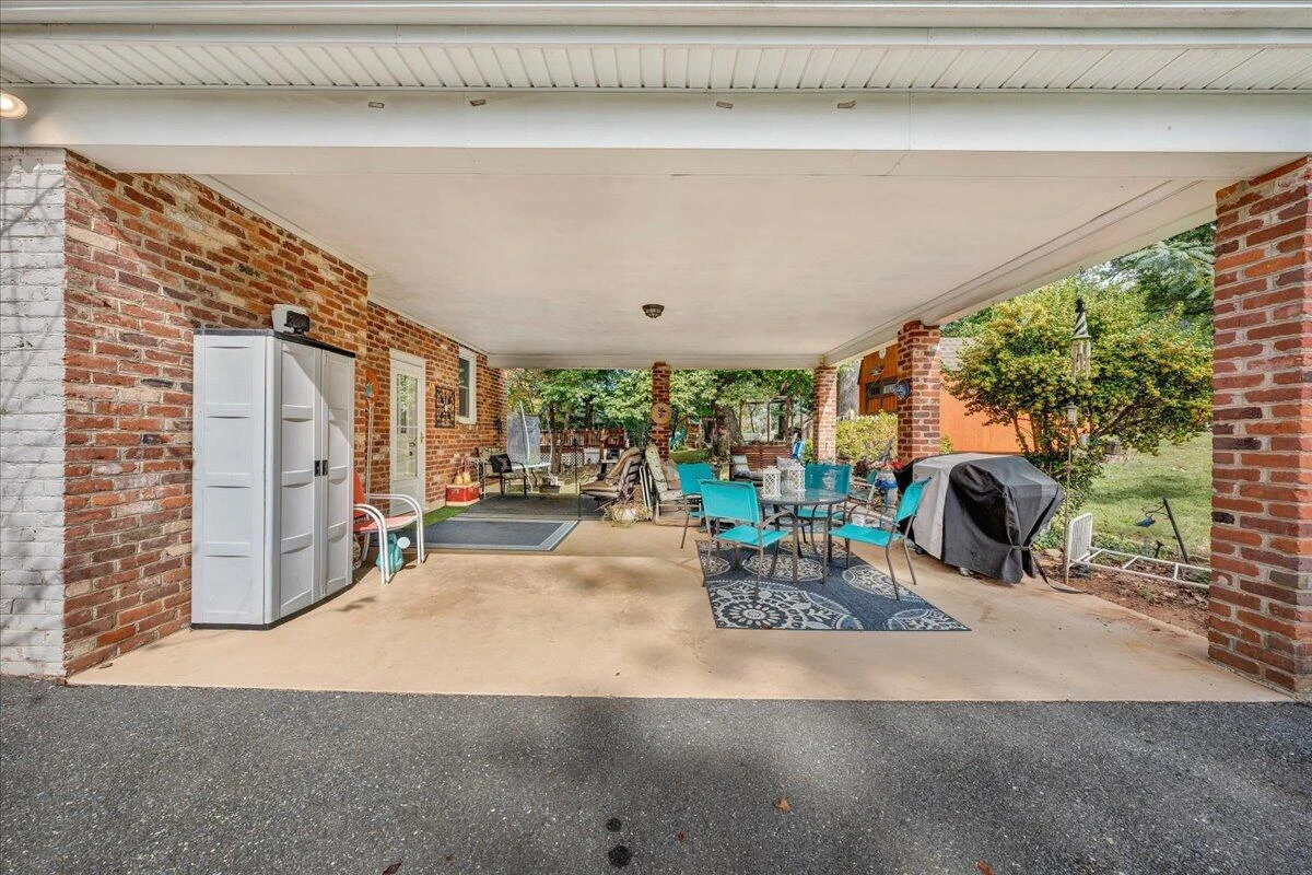347 Beechwood DR - Photo 63
