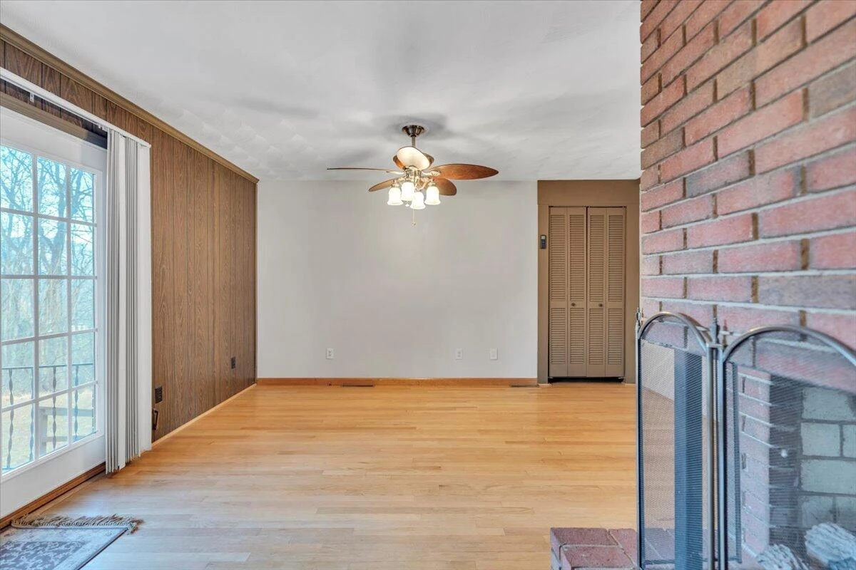 6089 Steeplechase DR - Photo 15