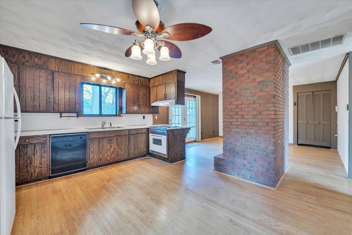 6089 Steeplechase DR - Photo 20