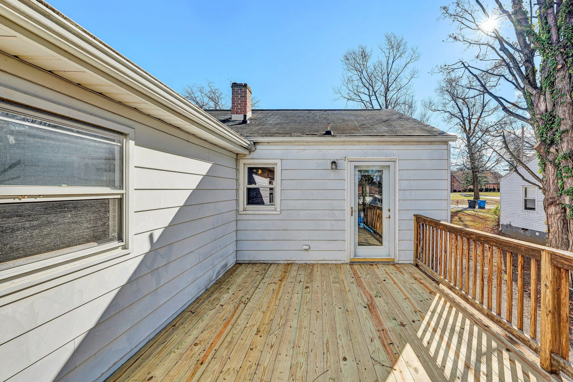 2504 Avalon AVE NW - Photo 13