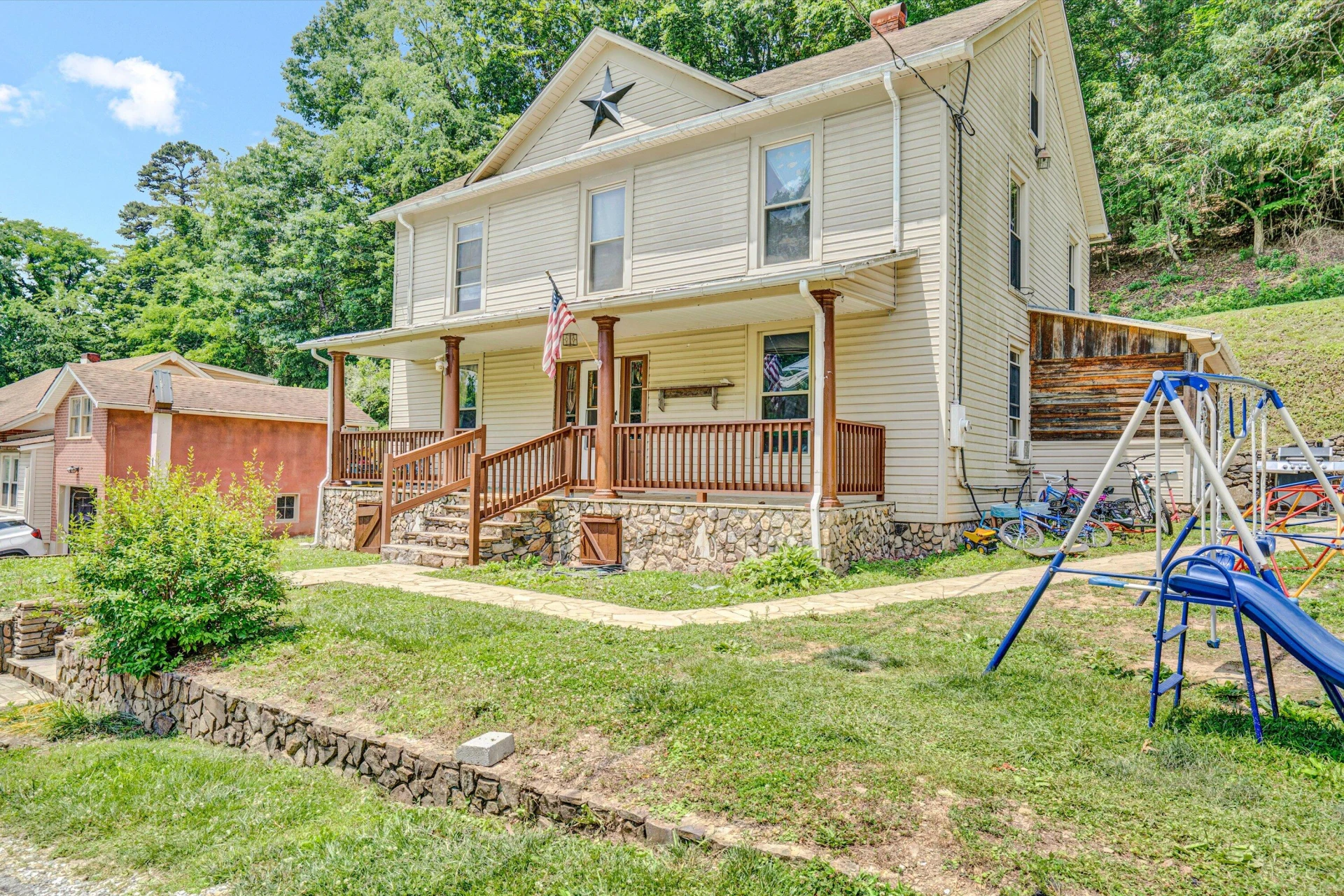 131 Indian LN - Photo 2