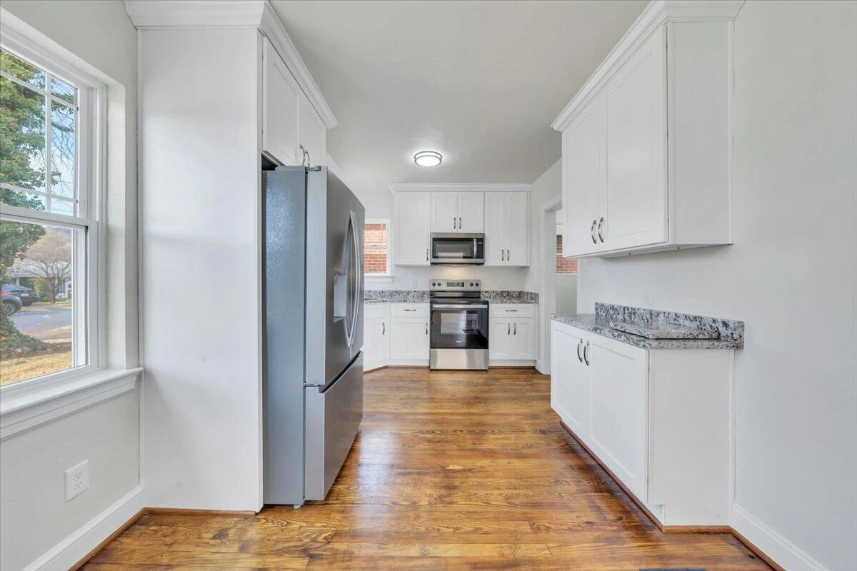 202 N Bruffey ST - Photo 13